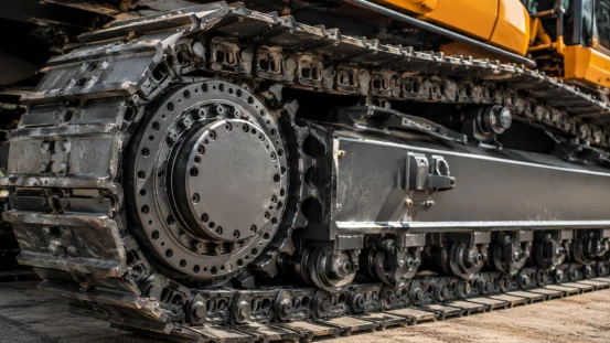 Excavator undercarriage track and final drive